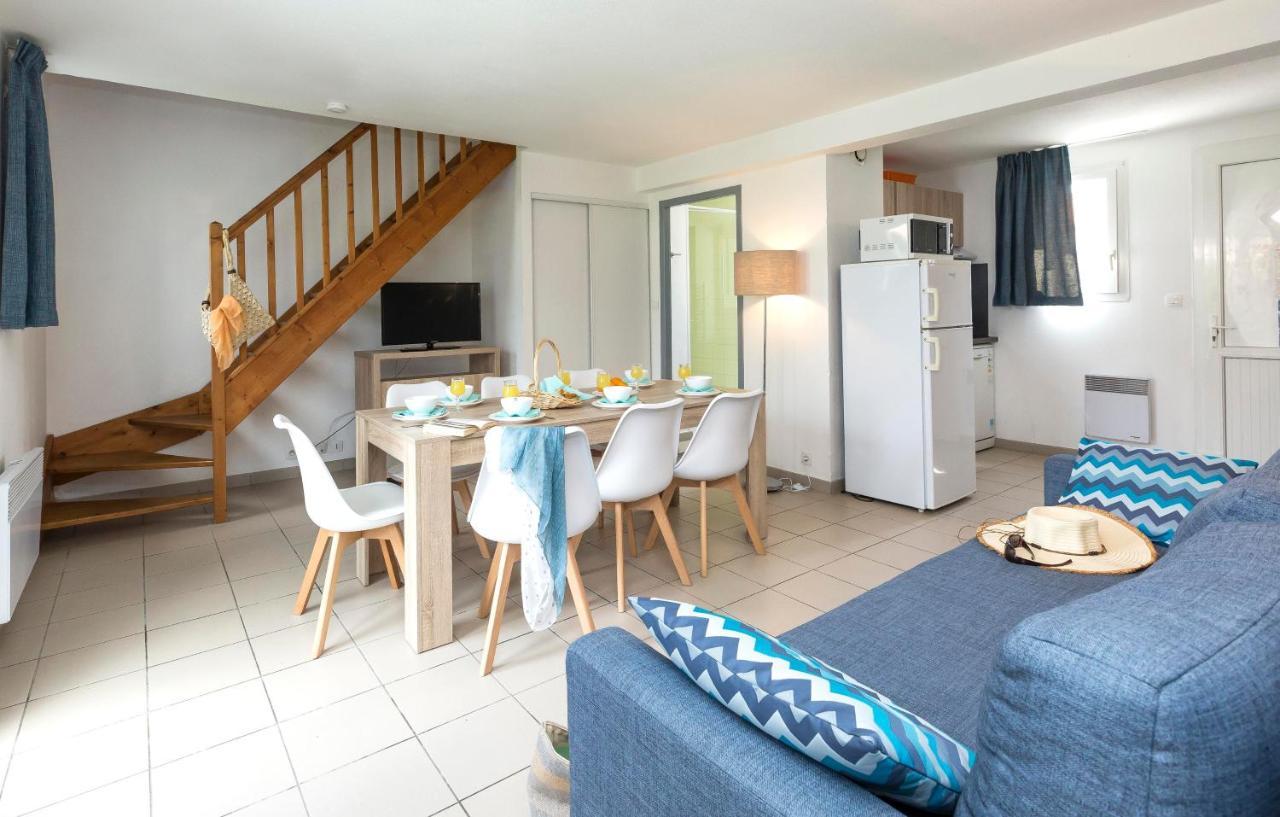 Residence Odalys Le Village Des Amareyeurs Le Chateau-d'Oleron Exterior photo